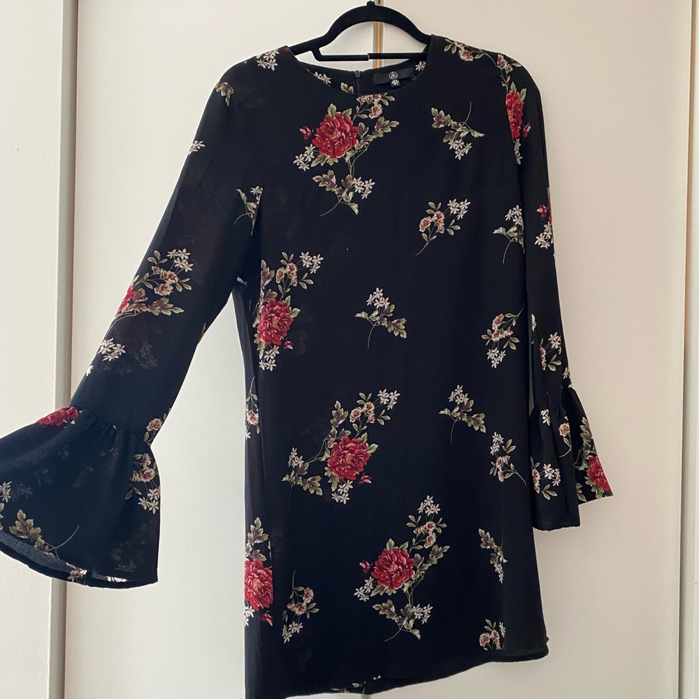 MISSGUIDED HOLIDAY BELL SLEEVE LITTLE BLACK DRESS